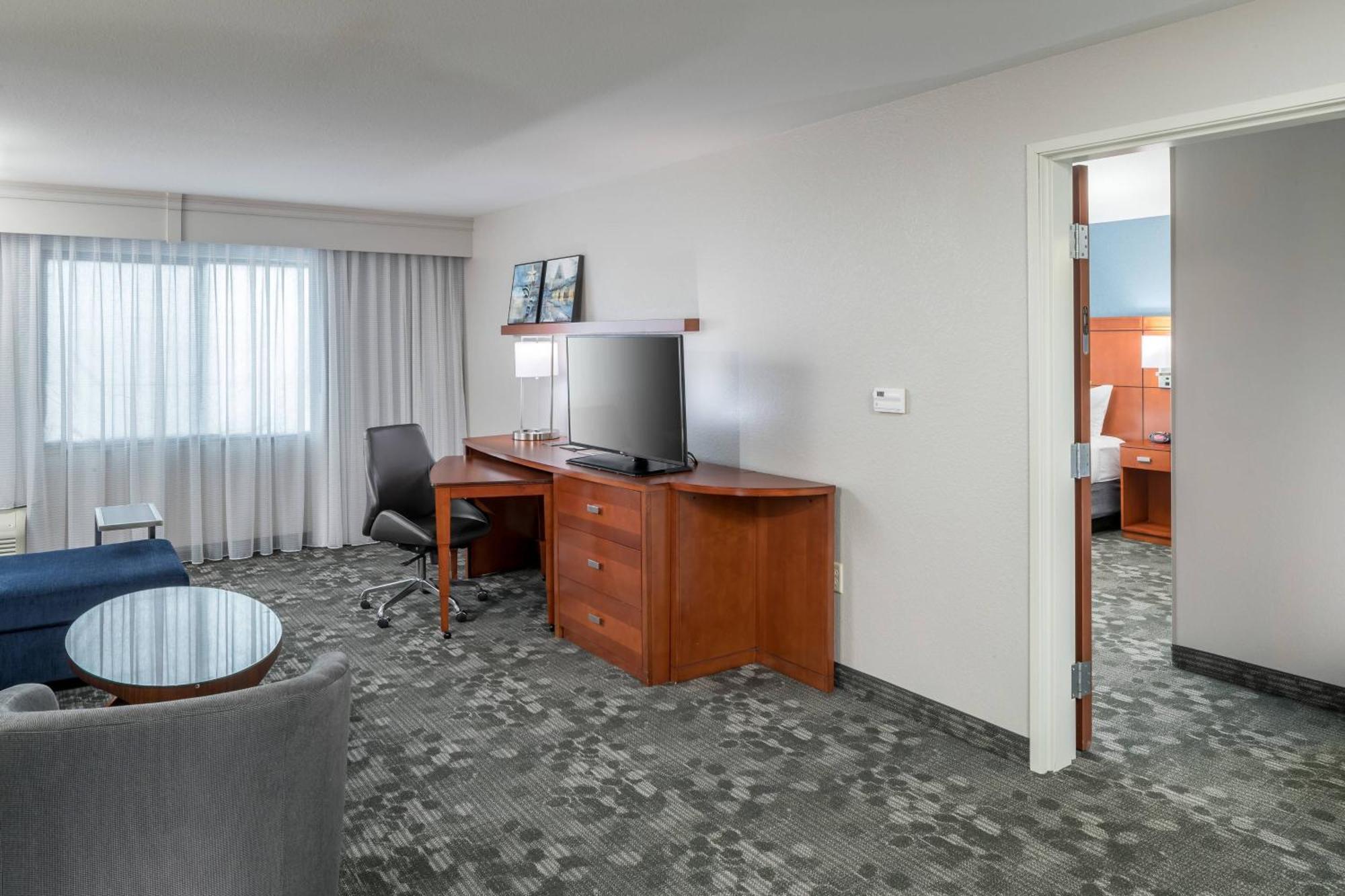 Courtyard By Marriott Austin Parmer Tech Ridge Exteriör bild